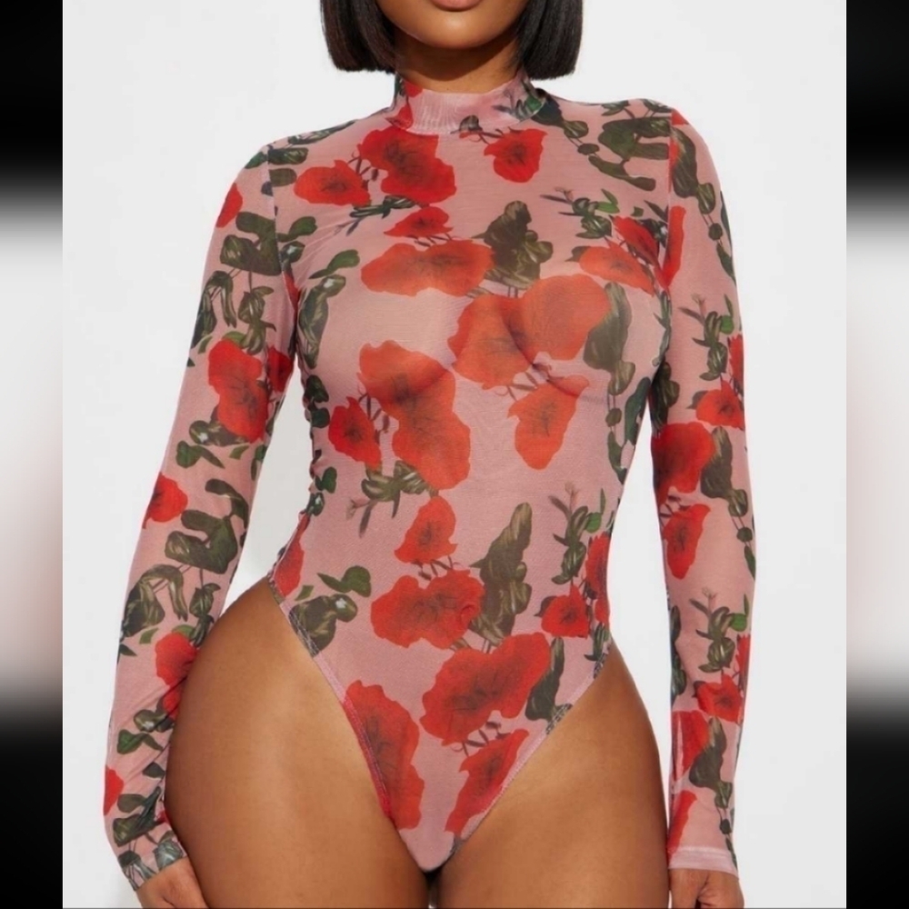 Fashion Nova bodysuit floral